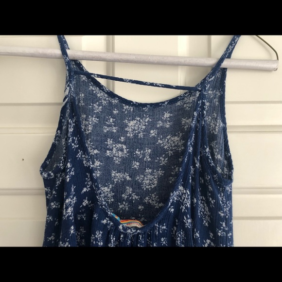 Spaghetti strap top - Picture 4 of 5